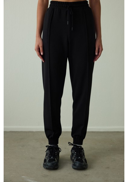 Siyah Silky Feel Normal Bel Jogger fiyatları