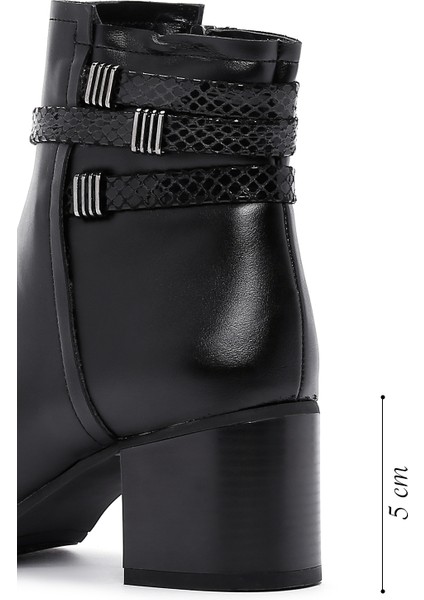 Kadın Siyah Fermuarlı Kalın Topuklu Bot 25WFE250418 fiyatları