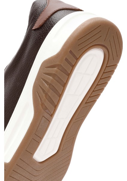 Erkek Kahverengi Bağcıklı Kalın Tabanlı Deri Sneaker 25WFD6885FT