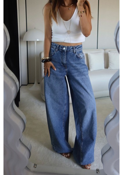 Geniş Kalıp Yıkamalı Baggy Jean modelleri