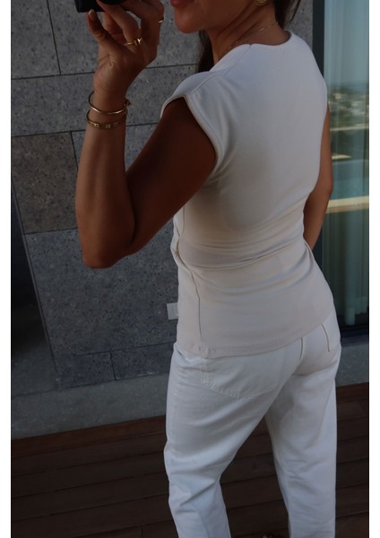 Kruvaze Tokalı Bluz fırsatları