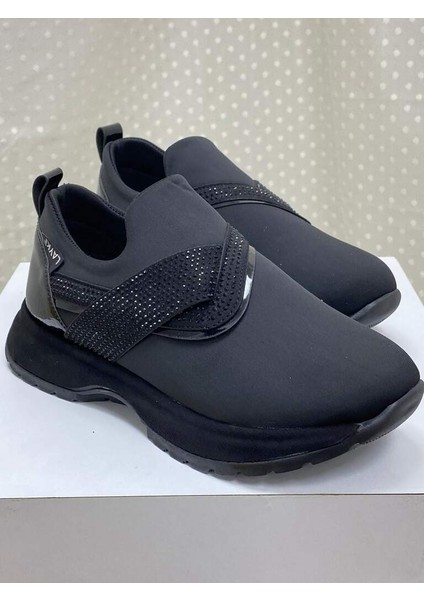 0000066 Siyah Renkli Krok Deri Lastikli Paraşüt Kumaş Yürüyüş Ayakkabısı modelleri