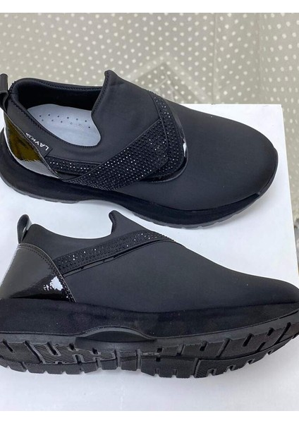 0000066 Siyah Renkli Krok Deri Lastikli Paraşüt Kumaş Yürüyüş Ayakkabısı indirimleri