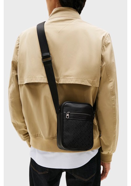 Logolu Ayarlanabilir Askılı Çanta Erkek Çanta AM0AM13493 Bds fiyatları