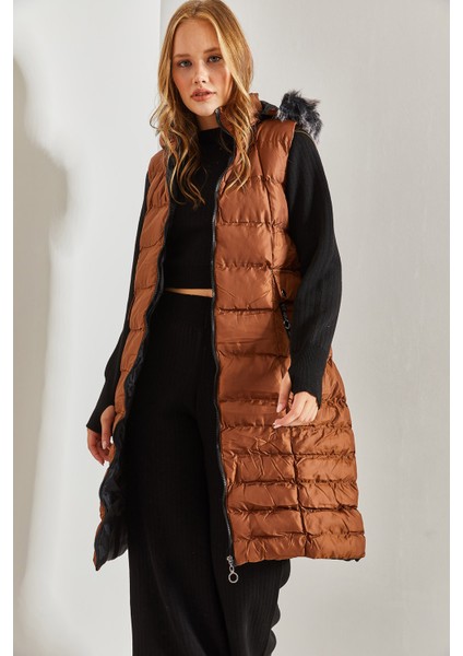 Kadın Kapişonu Kürklü Cep Desenli Uzun Yelek fırsatları