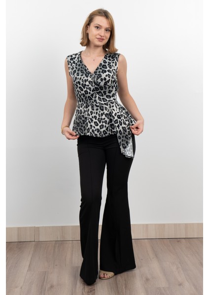 Yan Kuşak Dataylı V Yaka Kolsuz Bluz 70028