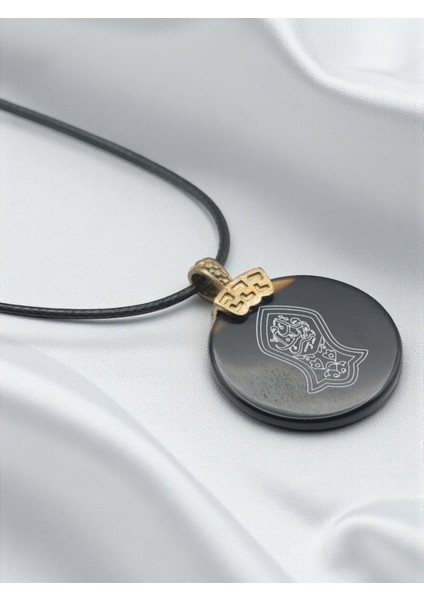 Siyah Akik Taşı Hakkani Mührü Yazılı Doğaltaş Kolye fırsatları