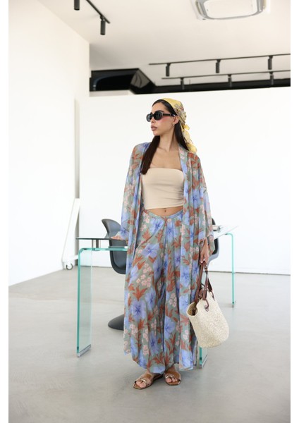 Çiçek Desenli Paçası Lastikli Pantolon fırsatları