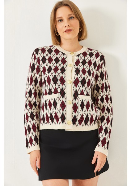 Kadın Baklava Desenli Cepli Triko Hırka