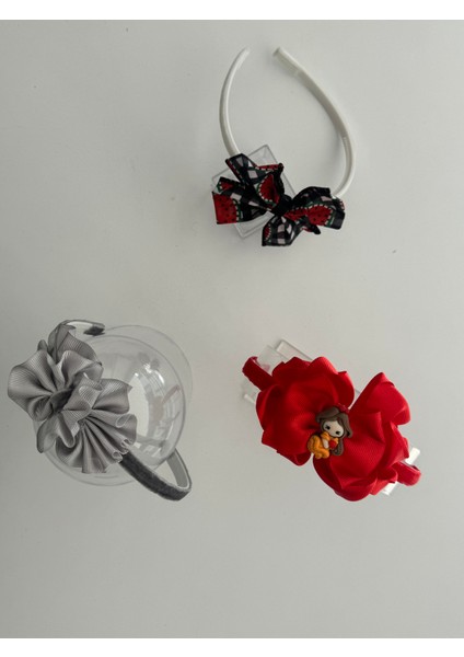 3’lü Fiyonklu Kız Çocuk Taç Seti – Renkli, Şık ve Rahat Saç Aksesuarı