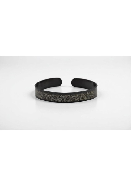 Kadın Erkek Siyah Ayetel Kürsi Nalı Şerif Yazılı Çelik Bileklik Titanyum Kaplama Şifa ve Koruma modelleri