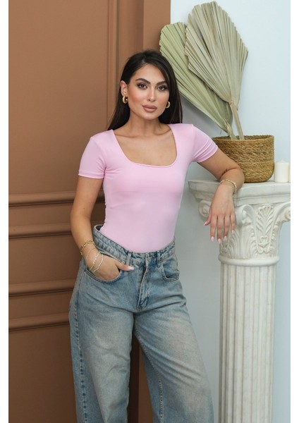 Kadın T-Shirt Kısa Kollu Kare Yaka Alttan Çıtçıtlı Slim Fit Zıbın Bluz fiyatları