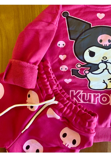 Kız Çocuk Kuromi Baskılı Mevsimlik Pamuklu Kumaş Beli Lastikli ve Bağcıklı Alt Üst Ikili Takım fırsatları