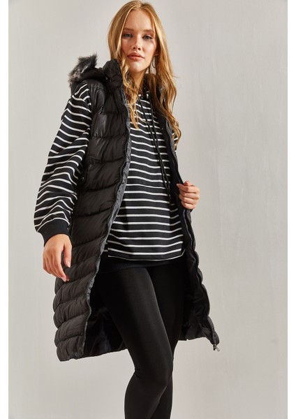 Kadın Kapişonu Kürklü Cep Desenli Uzun Yelek fiyatları