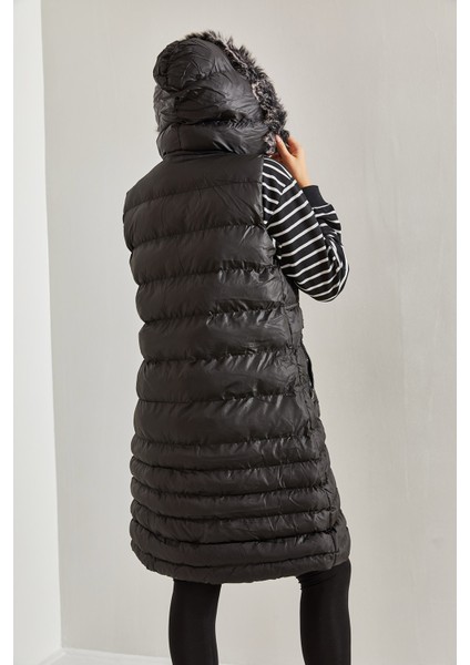 Kadın Kapişonu Kürklü Cep Desenli Uzun Yelek fırsatları