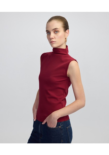 Yüksek Yaka Basic Tişört IW6250070018049 modelleri