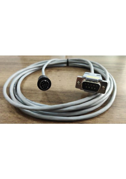 UC-MS020-06A ,delta Dvp/dop RS232 Dsub-9m/dın8 2-Mt Kablo