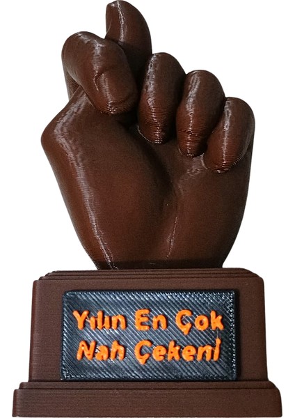 Nah Ödülü Yılın En Çok Nah Çekeni