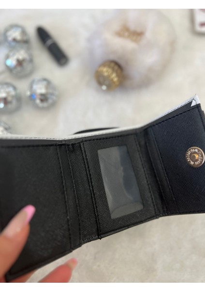 Mini Çıtçıt Fermuar Detaylı Siyah Cüzdan fırsatları