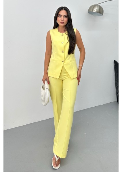 Kadın Ikili Alt Üst Takım Şık Düğme Detaylı Bisiklet Yaka Regular Yelek Pantolon Takım