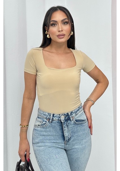 Kadın Kısa Kollu T-Shirt Kare Yaka Çift Kat Sandy Kumaş Crop T-Shirt
