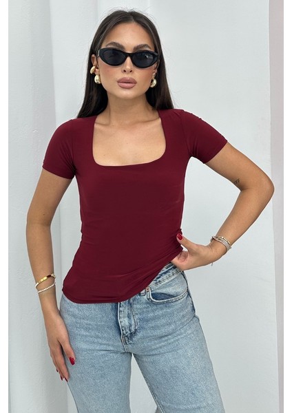Kadın Kısa Kollu T-Shirt Kare Yaka Çift Kat Sandy Kumaş Crop T-Shirt fırsatları