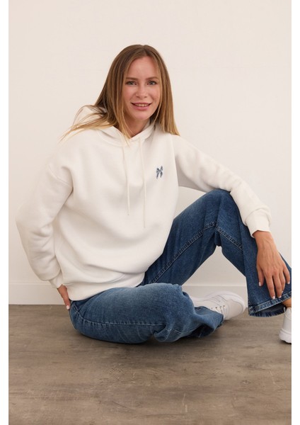 3 Iplik Fiyonk Işlemeli Kapüşonlu Sweatshirt