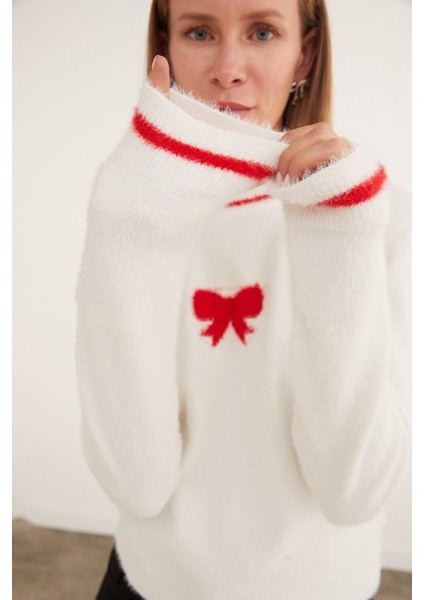 Kurdele Desenli Bisiklet Yaka Sakallı Kazak