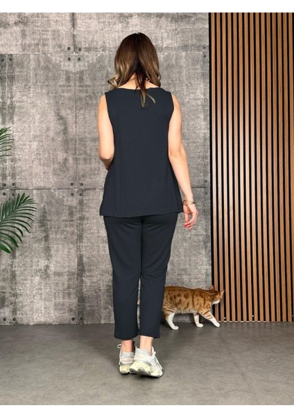 Kadın Askılı Yuvarlak Yaka Viskon Iki Iplik Bluz ve Eşofman Altı Ikili Takım modelleri