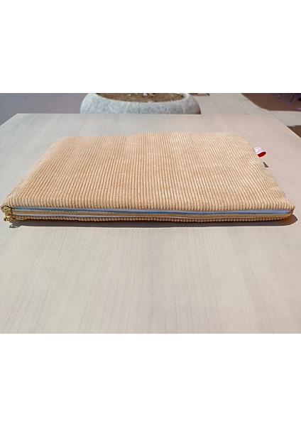 13 Inç Krem Rengi Fitilli Kadife bilgisayar Çantası, Notebook Çantası, Bilgisayar Kılıfı, Laptop Kılıfı, Diz Üstü Bilgisayar Çantası modelleri