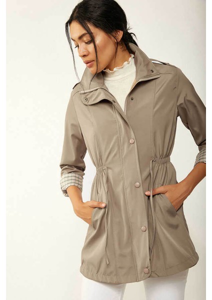 Bej Kadın Trençkot 5669