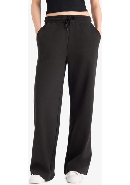 Straight Fit Beli Bağcıklı Cepli Düz Paça Eşofman Altı A0954AX25WN fırsatları