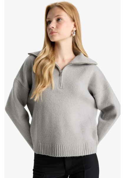 Oversize Geniş Kalıp Yarım Fermuarlı Dik Yaka Triko Kazak A8180AX25WN fırsatları