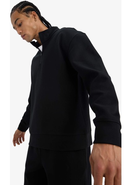 Boxy Fit Dik Yaka Yarım Fermuarlı Skuba Dalgıç Kumaş Sweatshirt E9363AX25AU fırsatları