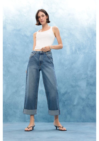 Baggy Fit Yüksek Bel Katlamalı Paça Jean Pantolon E9134AX25AU