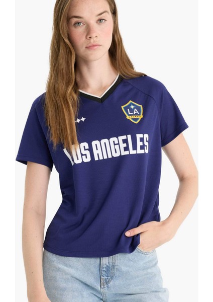 MLS Regular Fit V Yaka Baskılı Forma Kumaşı Kısa Kollu Tişört F8634AX25HS modelleri