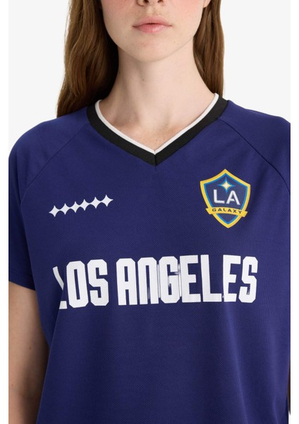 MLS Regular Fit V Yaka Baskılı Forma Kumaşı Kısa Kollu Tişört F8634AX25HS indirimleri