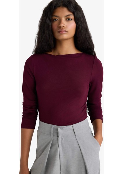 Slim Fit Dar Kesim Kayık Yaka Uzun Kollu Tişört F9029AX25AU