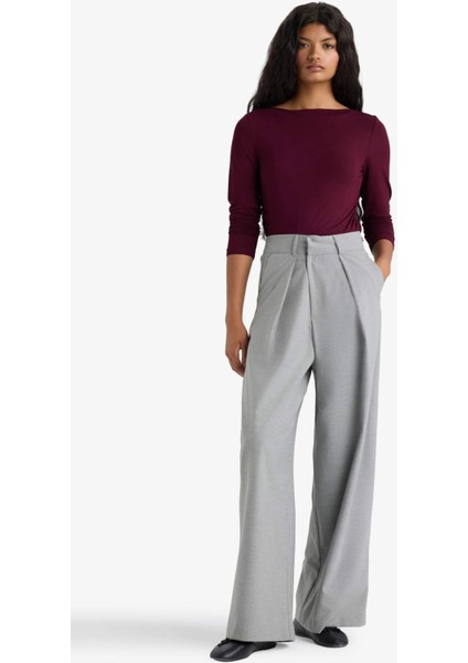 Slim Fit Dar Kesim Kayık Yaka Uzun Kollu Tişört F9029AX25AU fiyatları