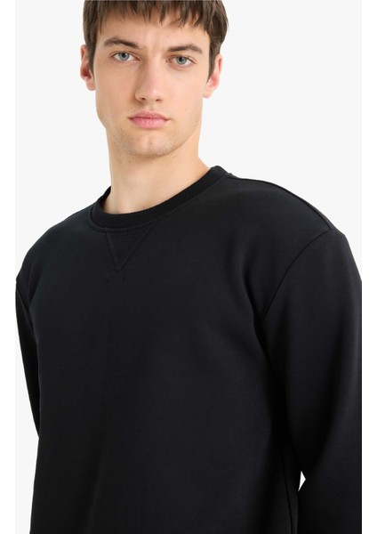 Regular Fit Bisiklet Yaka Basic Düz Kalın Sweatshirt T3777AZ25AU