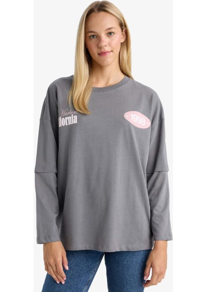 Loose Fit Bisiklet Yaka Sırt Baskılı Uzun Kollu Tişört F8914AX25AU fırsatları