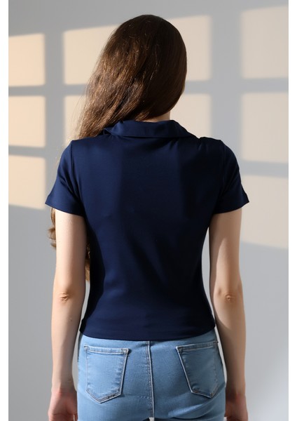 Relax Fit Rahat Kesim Pamuklu Ribana Gömlek Yaka Kısa Kol Basic Kadın Tshirt 22023 Lacivert fırsatları