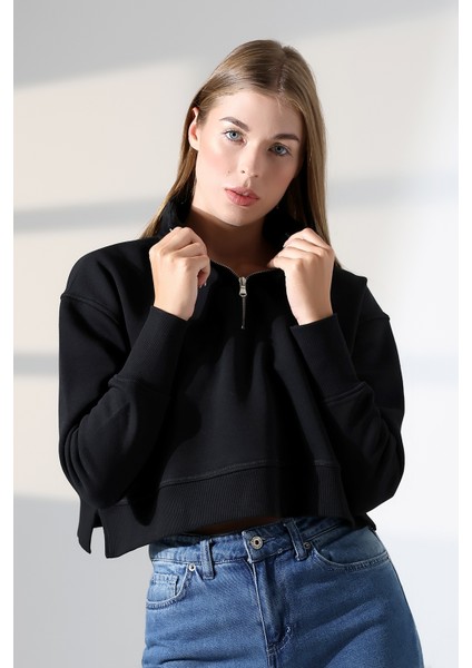 Relax Rahat Salaş Geniş Kesim Yarım Fermuarlı Dik Yaka Yanları Yırtmaçlı Pamuklu Kadın Sweatshirt 21967 Siyah fiyatları