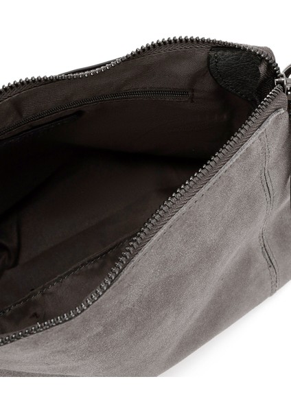 Kadın Gri Uzun Askılı Süet Çapraz Çanta 25ABD240410