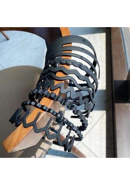 07 4X12 cm Moda Siyah Buzlu Dalgalı Dişli Kafa Bandı Saç Tokası Erkek Kadın Unisex Saç Bandı 1 Adet Rahat Yetişkin Spor Şapkalar (Yurt Dışından) fiyatları