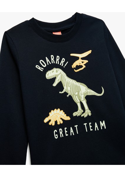 Dinozor Baskılı Uzun Kollu Bisiklet Yaka Pamuklu Tişört modelleri