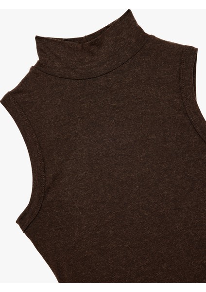 Koyun Yünü Karışımlı Slim Fit Dik Yaka Kolsuz Body modelleri