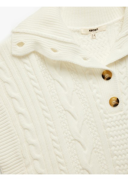 Yarım Düğmeli Devrik Yaka Kolsuz Saç Örgü Süveter modelleri