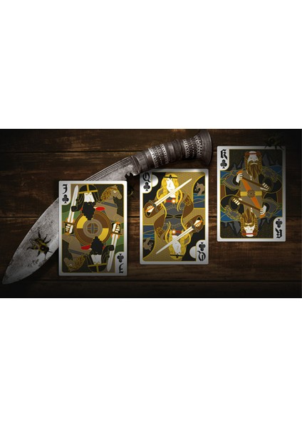 Secret Tale Ragnar White Bee Collector's Oyun Kartları fırsatları