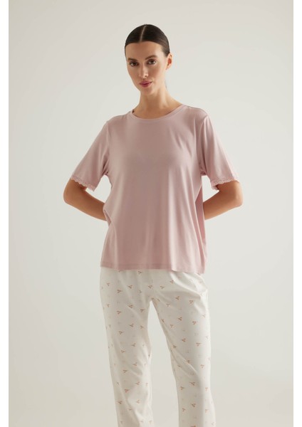 Kadın Pamuklu Dantel Detaylı Pijama Üstü